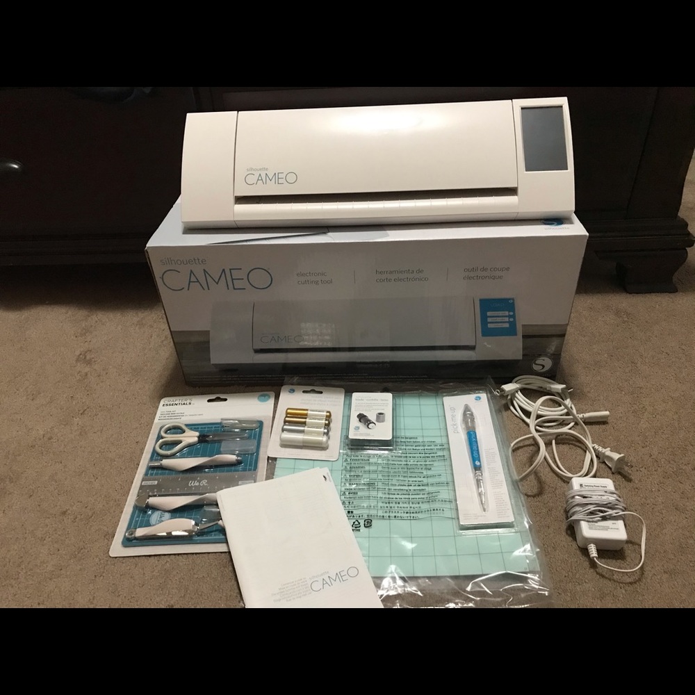 Cameo Silhouette 2